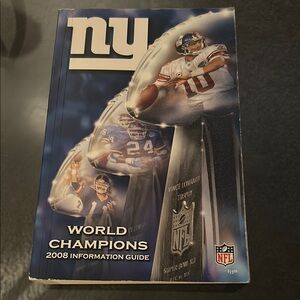 NFL New York Giants Blue World Champions Guide